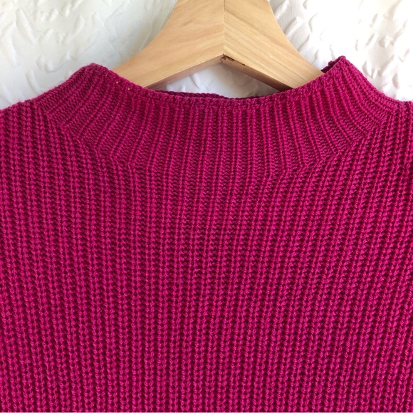 Aritzia Babaton Hazlitt Sweater Vest Deep Magenta Pink XXS - Picture 7 of 16